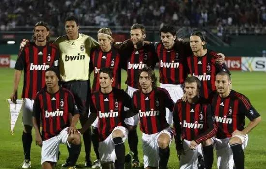 后者强调互 后者强调互